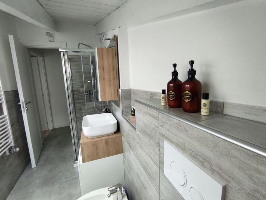 דירות מילאנו Free Parking Tiny House Wifi Netflix 15 Minuti Dal Duomo מראה חיצוני תמונה